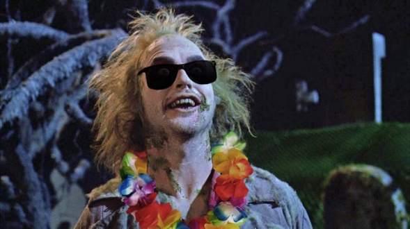 beetlejuice-2-beetlejuice-goes-hawaiian-photo-u2